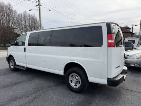 2017 Chevrolet Express LS 3500
