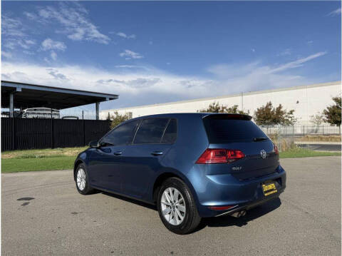 2016 Volkswagen Golf