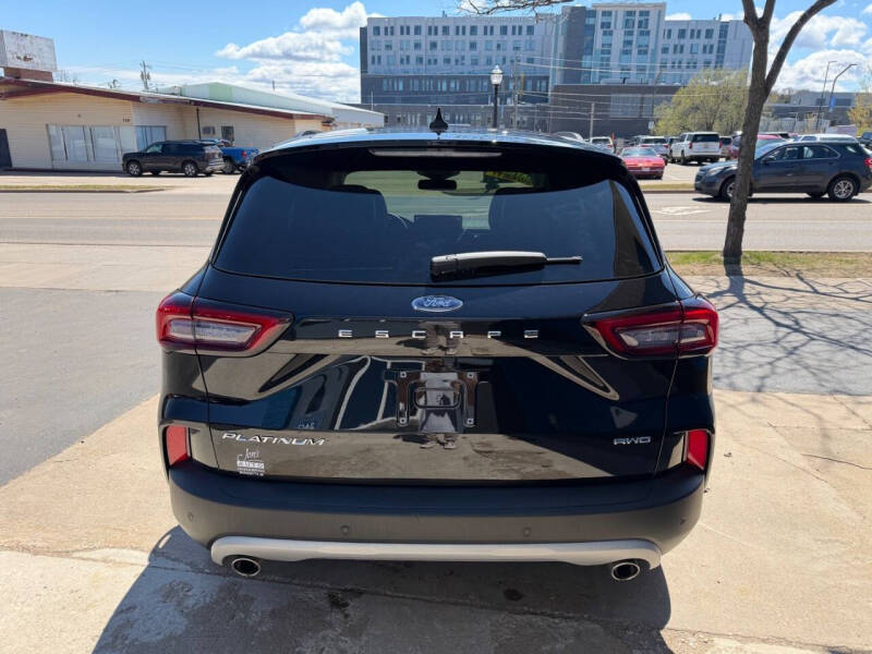 2023 Ford Escape Platinum