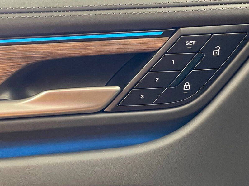 2024 Porsche Macan 4 Electric