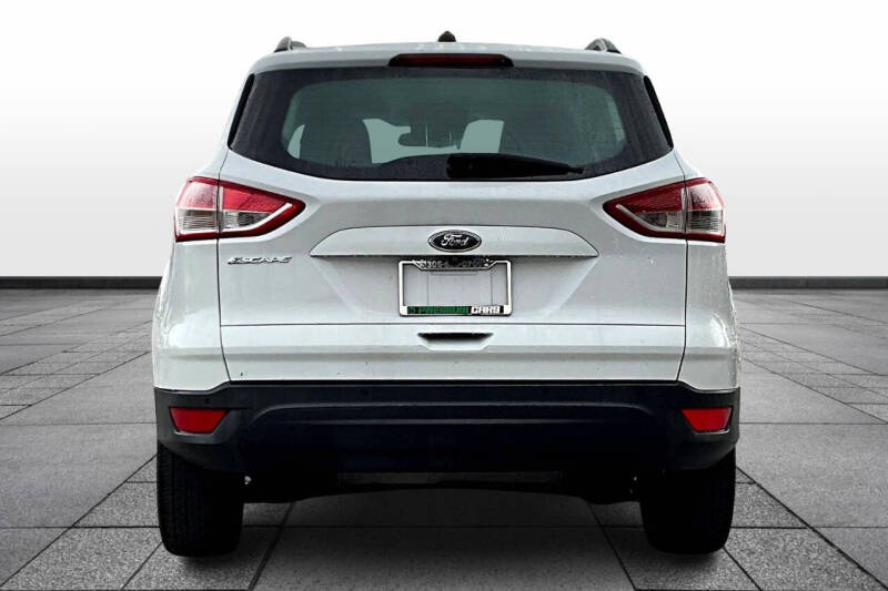 2015 Ford Escape S