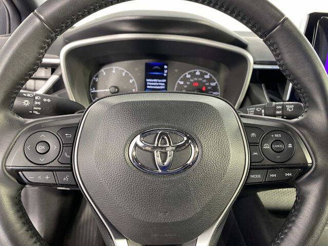 2024 Toyota Corolla Hatchback SE