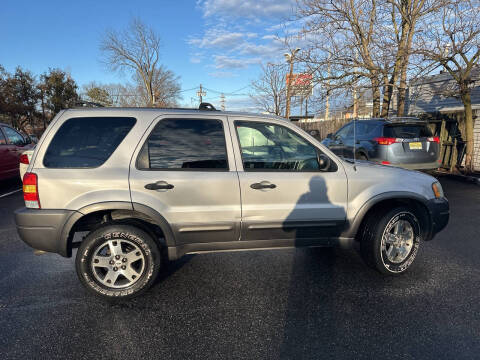 2004 Ford Escape XLT