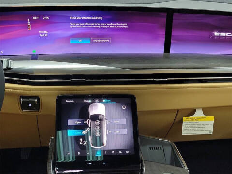 2025 Cadillac Escalade IQ Sport 2