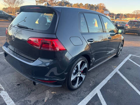 2017 Volkswagen Golf GTI SE