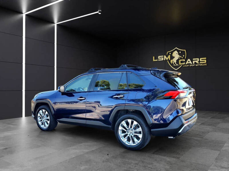 2020 Toyota RAV4 Limited