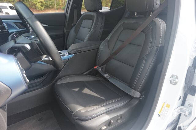 2025 Chevrolet Equinox EV LT