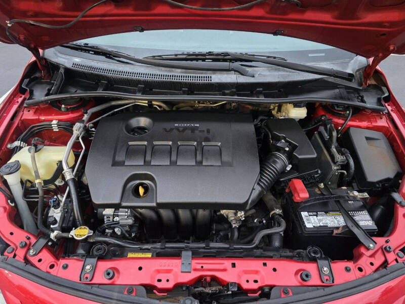 2013 Toyota Corolla LE