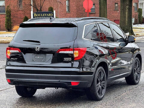 2022 Honda Pilot SE