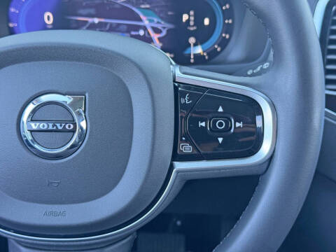 2024 Volvo XC90 B6 Ultimate Bright Theme 7P