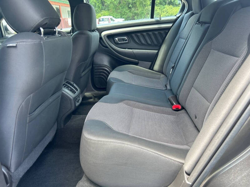 2016 Ford Taurus SEL
