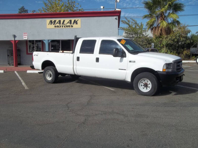 2002 Ford F-350 Super Duty XLT photo 18