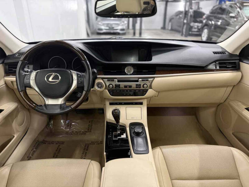 2015 Lexus ES 350
