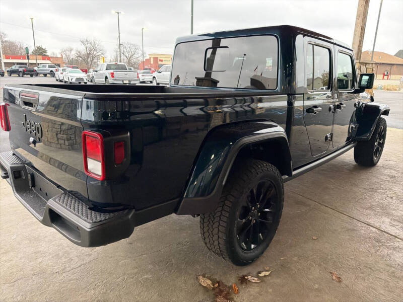 2025 Jeep Gladiator NightHawk