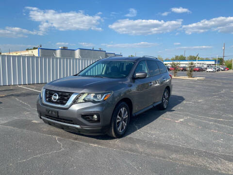 2017 Nissan Pathfinder for sale at Auto 4 Less in Pasadena TX