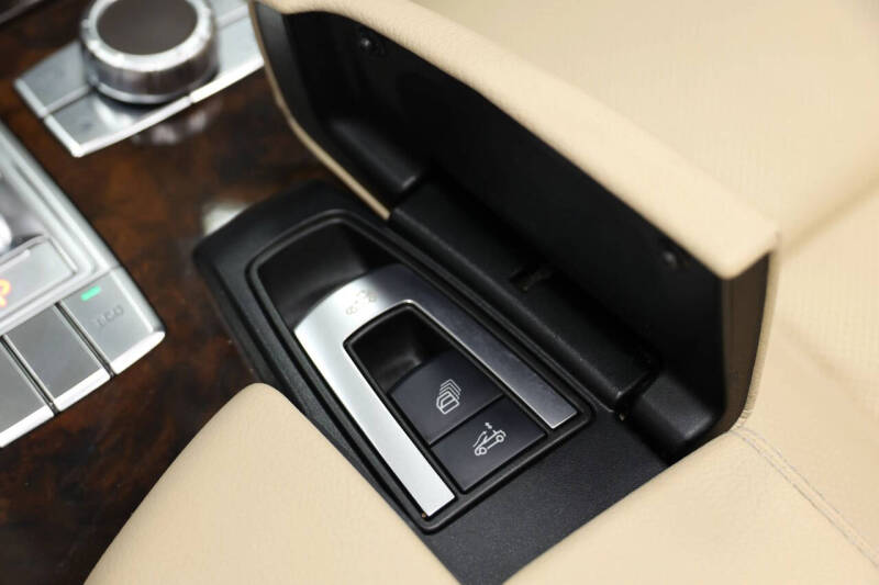 2013 Mercedes-Benz SL-Class SL 550