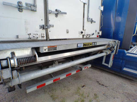 2018 Freightliner M2 106