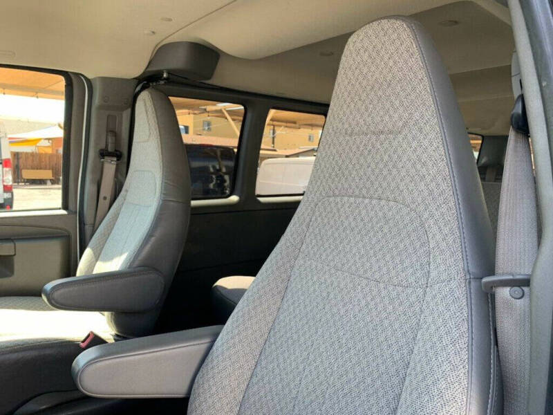 2023 Chevrolet Express LS 3500
