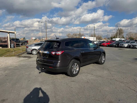 2017 Chevrolet Traverse LT