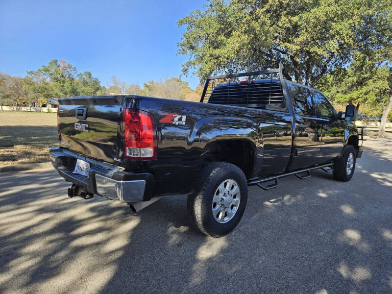 2014 GMC Sierra 2500HD SLE photo 4