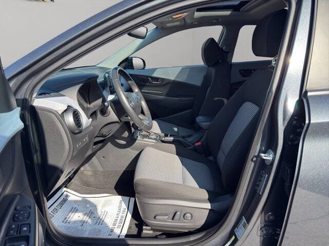 2021 Hyundai Kona SEL Plus