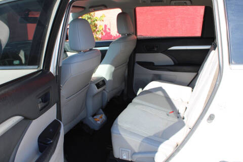 2015 Toyota Highlander LE Plus