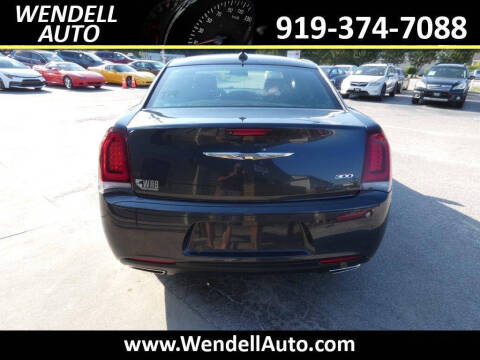 2019 Chrysler 300 S