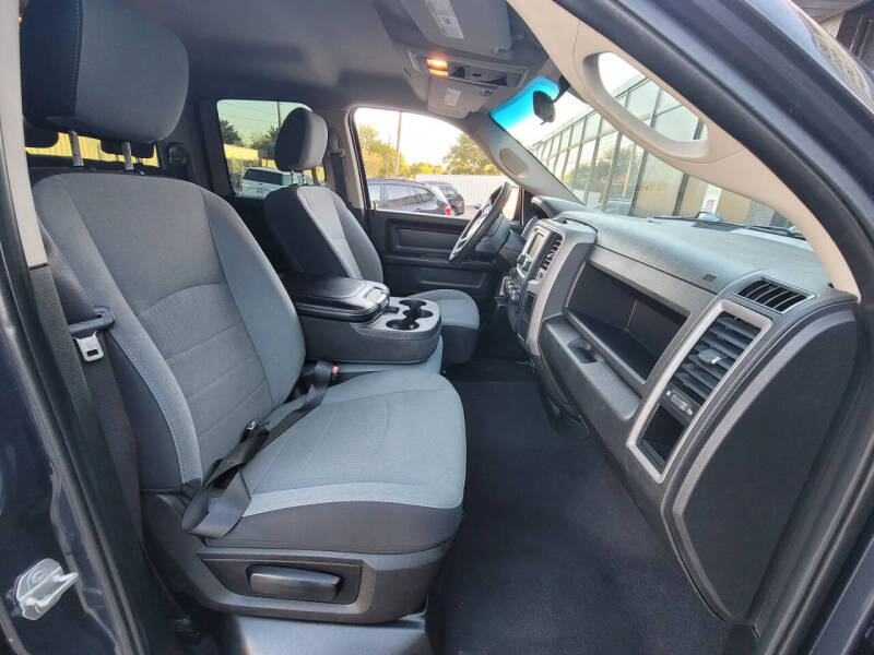 2021 RAM 1500 Classic Tradesman