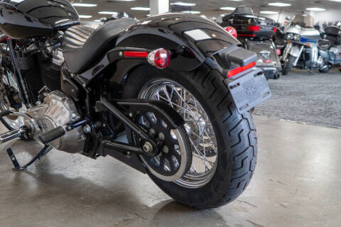 2021 Harley-Davidson Softail Standard