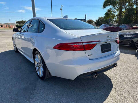 2016 Jaguar XF R-Sport