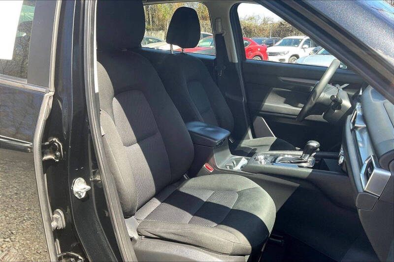 2017 Mazda CX-5 Sport