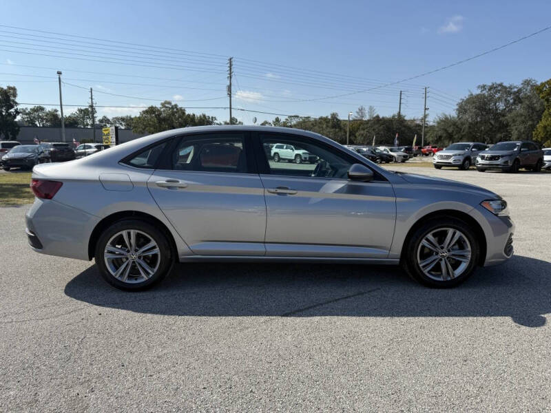 2022 Volkswagen Jetta SE