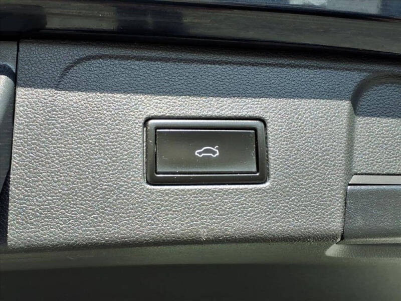 2018 Volkswagen Atlas V6 SE