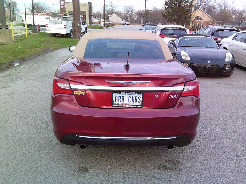 2012 Chrysler 200 Limited