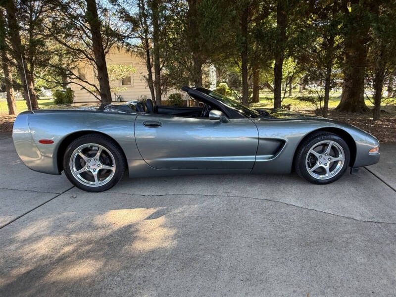 2004 Chevrolet Corvette