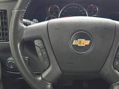 2022 Chevrolet Express 3500