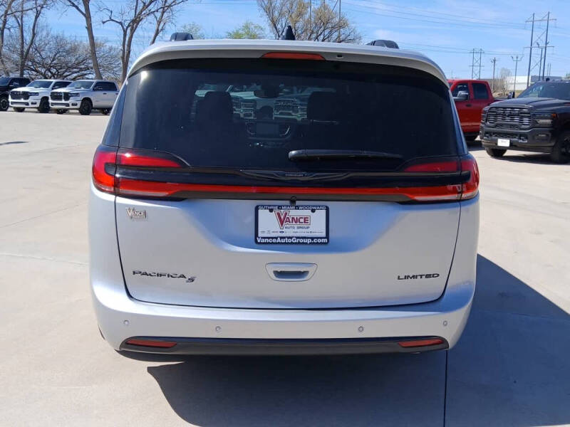 2026 Chrysler Pacifica Limited