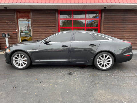 2013 Jaguar XJ