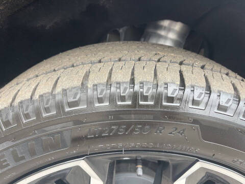 2024 GMC Sierra EV Denali Edition 1