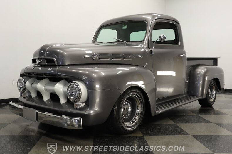 1952 Ford F-100