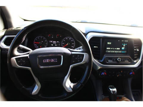 2017 GMC Acadia SLE-1