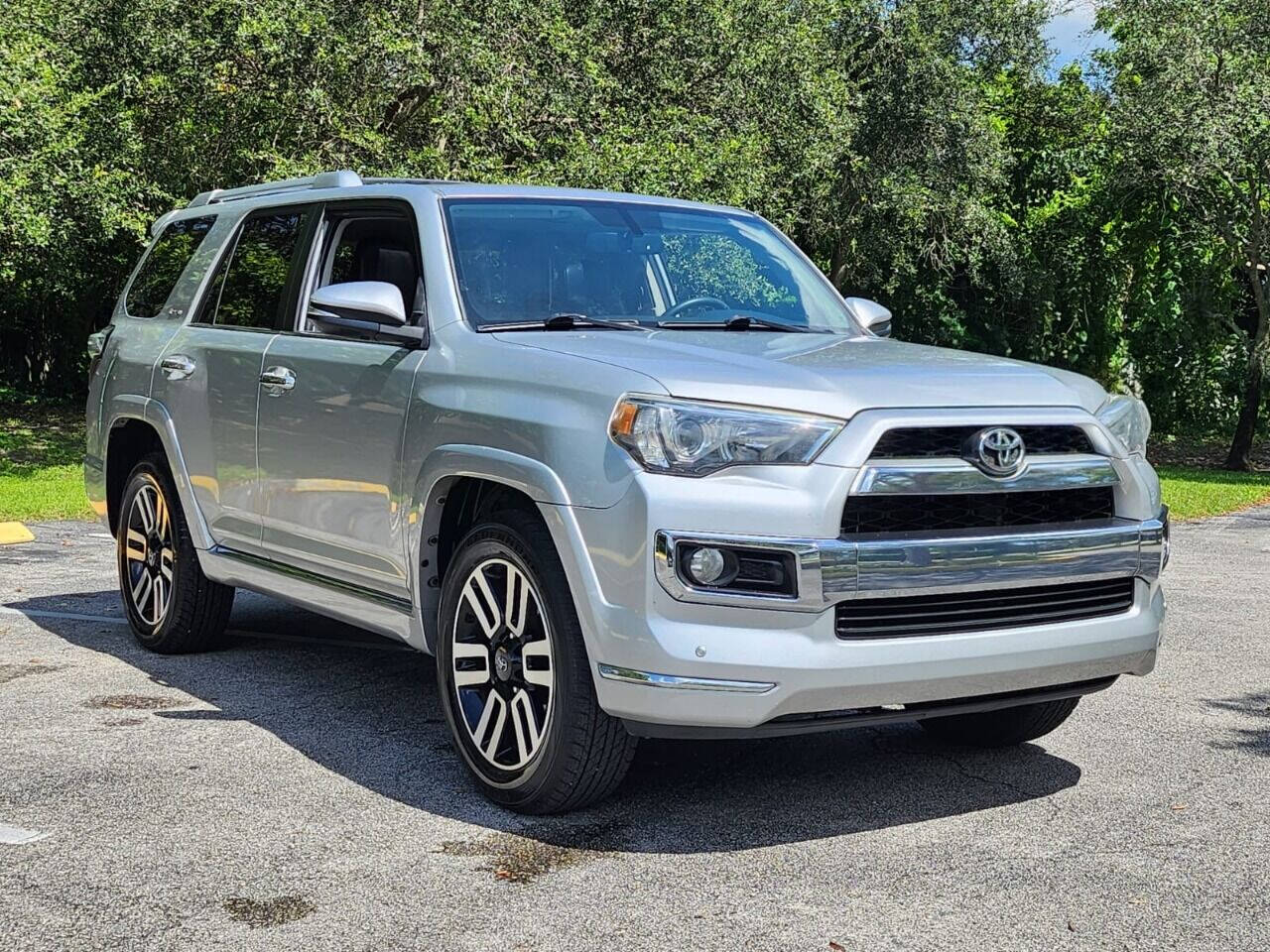 2016 TOYOTA 4-Runner SUV / Crossover - $28,995