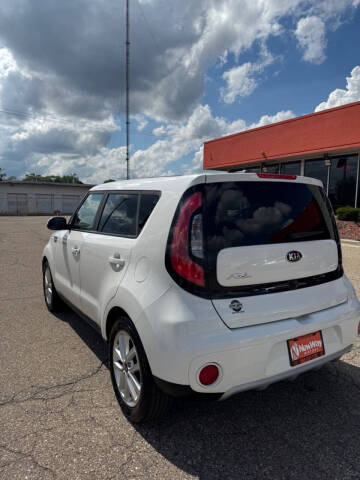2019 Kia Soul +
