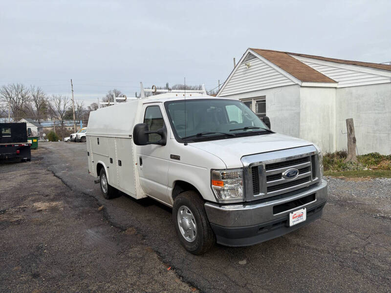 2022 Ford E-Series E-350 SD