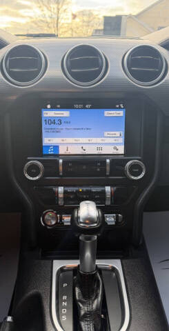 2019 Ford Mustang EcoBoost