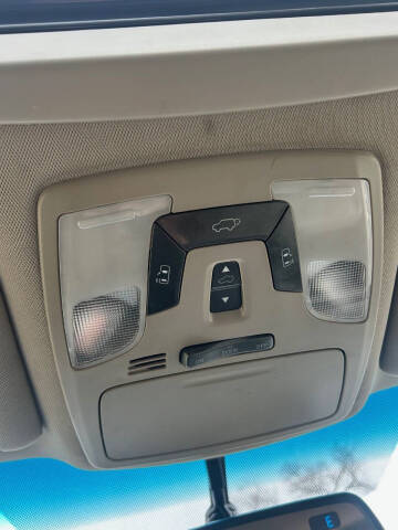 2017 Toyota Sienna XLE 7-Passenger