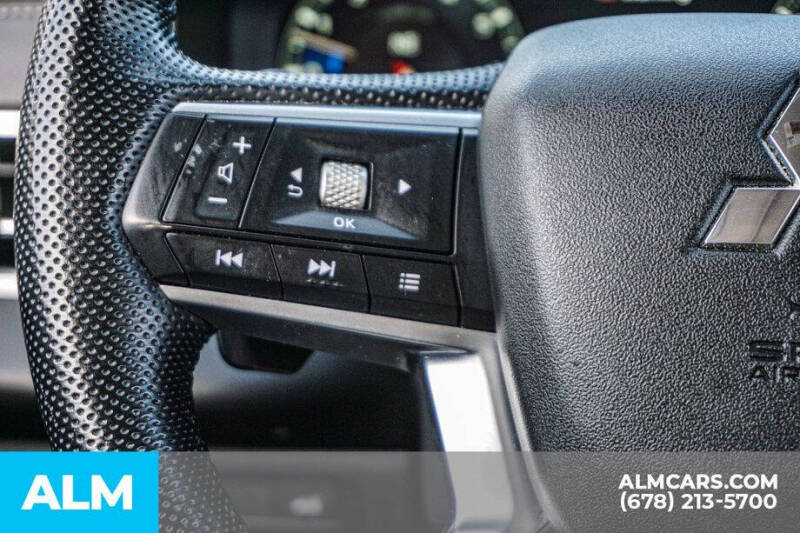 2023 Mitsubishi Outlander SE