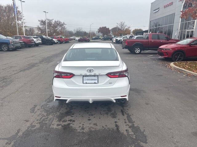 2023 Toyota Camry SE