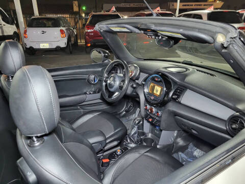 2017 MINI Convertible Cooper