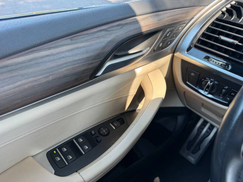 2018 BMW X3 M40i